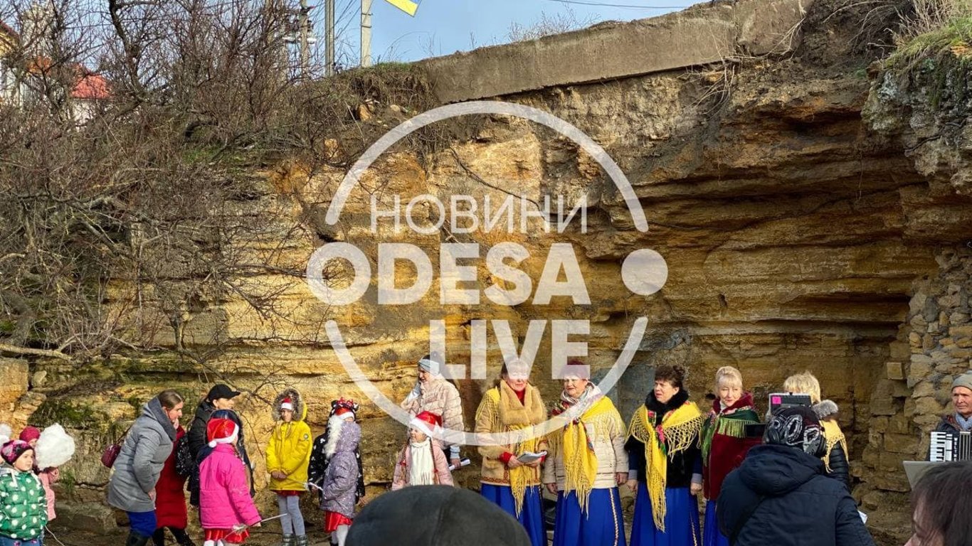 Святой Николай и Санта в Одессе - в городе открылись две новогодние резиденции