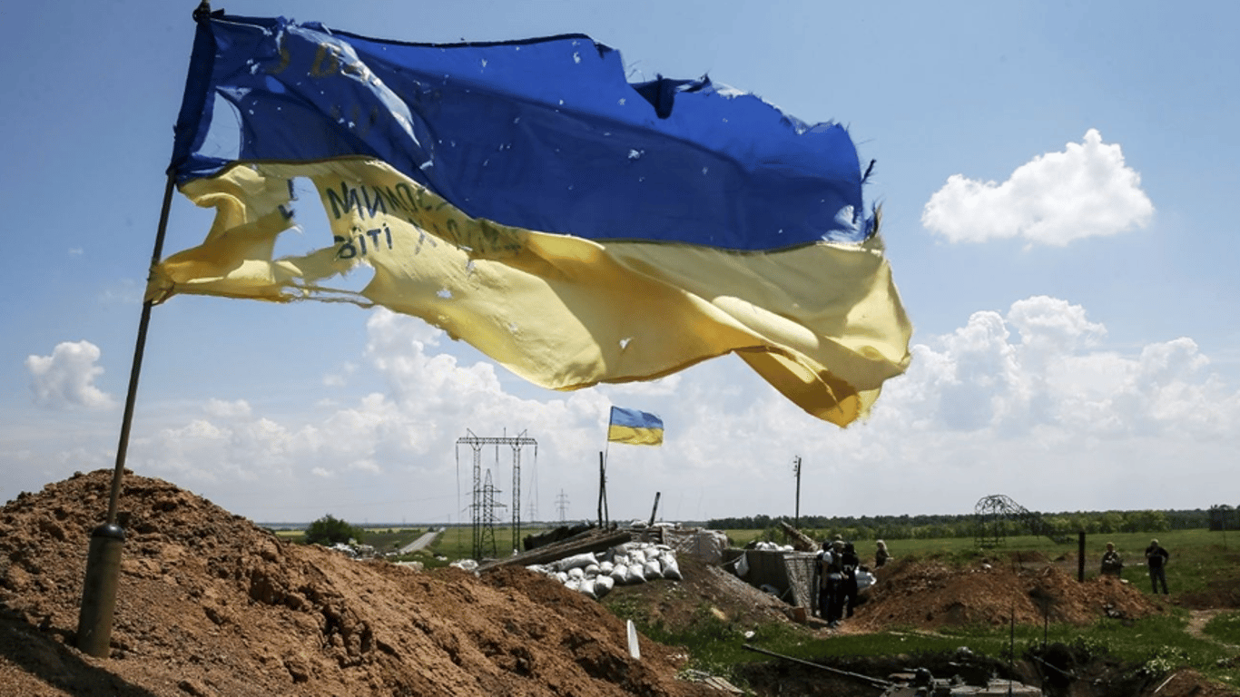Ситуация на Донбассе - одного украинского военного ранили