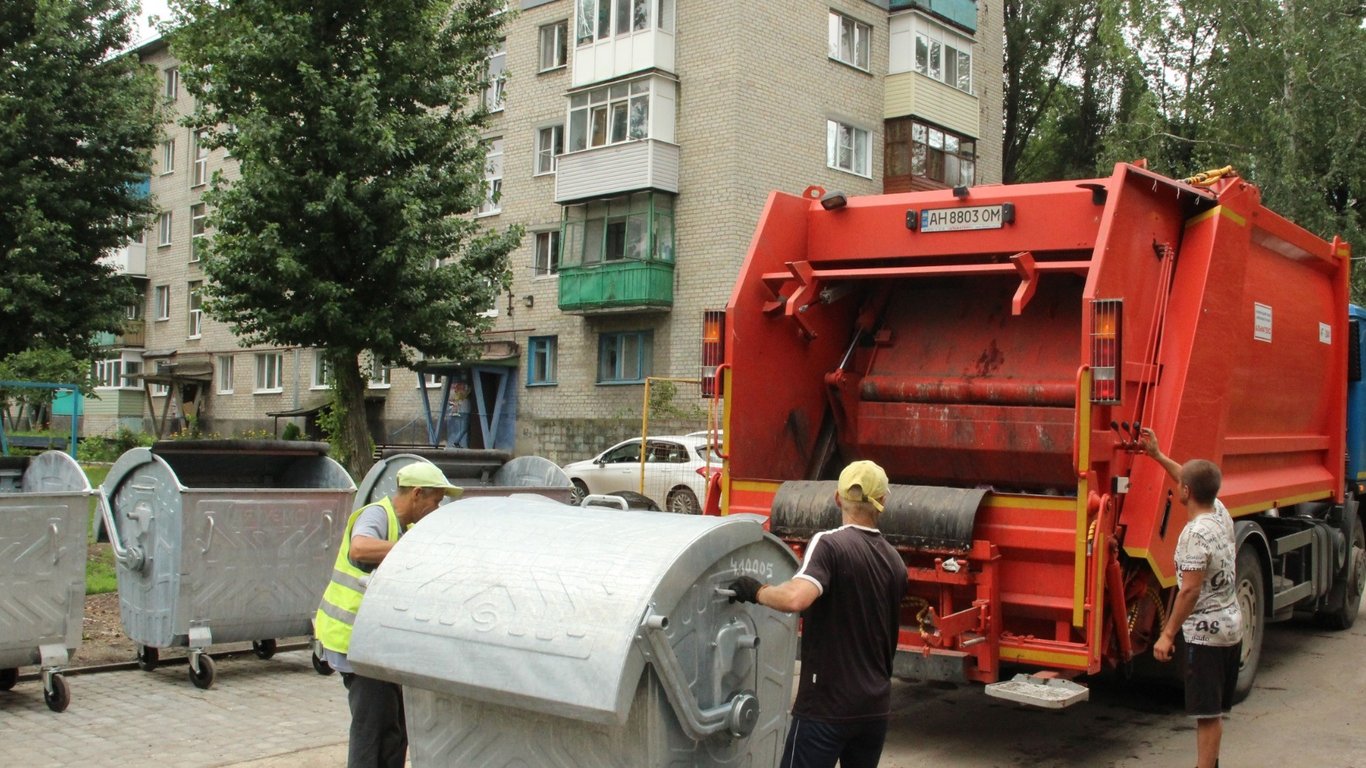 В Кропивницком вырастут тарифы на вывоз мусора: сколько будут платить жители
