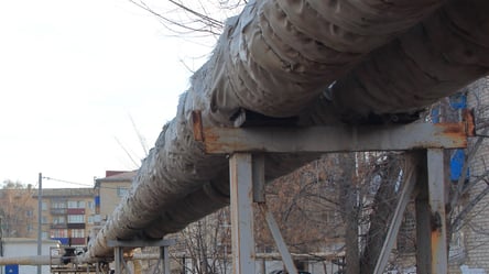 В Харькове прямо перед стартом отопительного сезона потекли трубы. Видео - 285x160