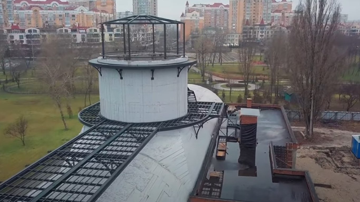 Метро Київ - сталінський тунель на Оболоні перетворять на ресторан - відео