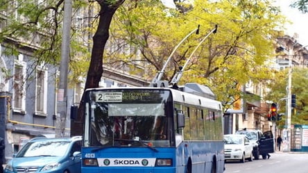 На вихідних в Одесі замість тролейбуса №2 курсуватиме автобус: як зміниться схема руху - 285x160