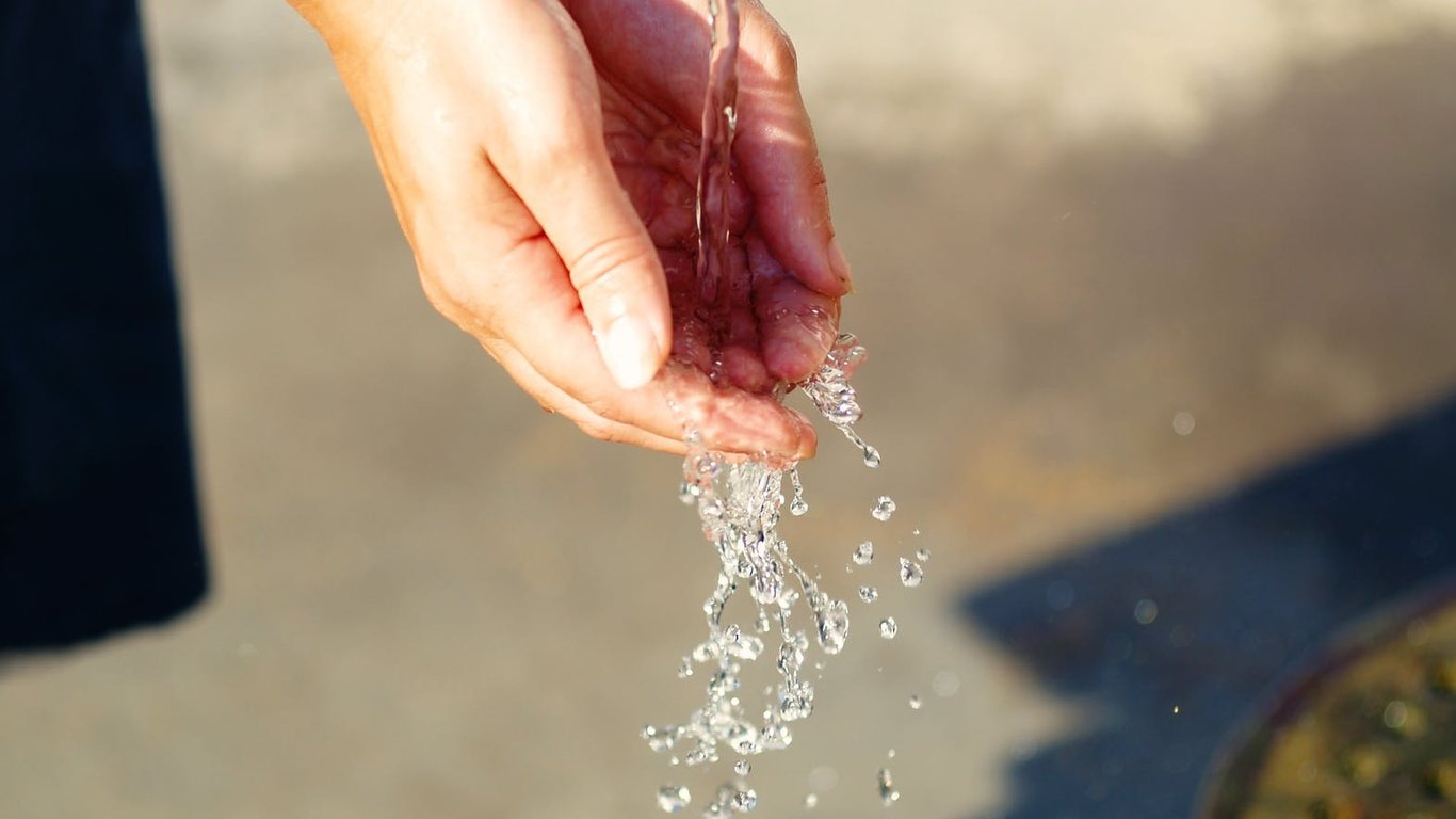 Учёные изобрели таблетку, которая способна очистить литр воды за час