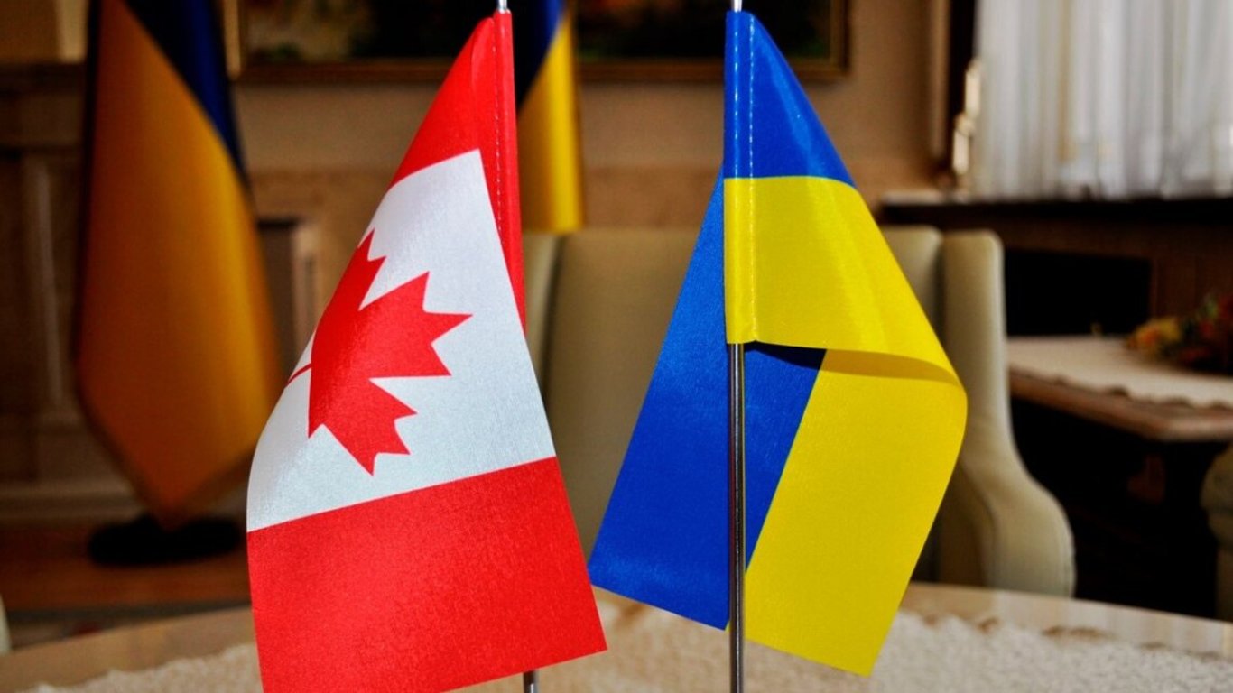 Украина получит от Канады 39 бронированных машин