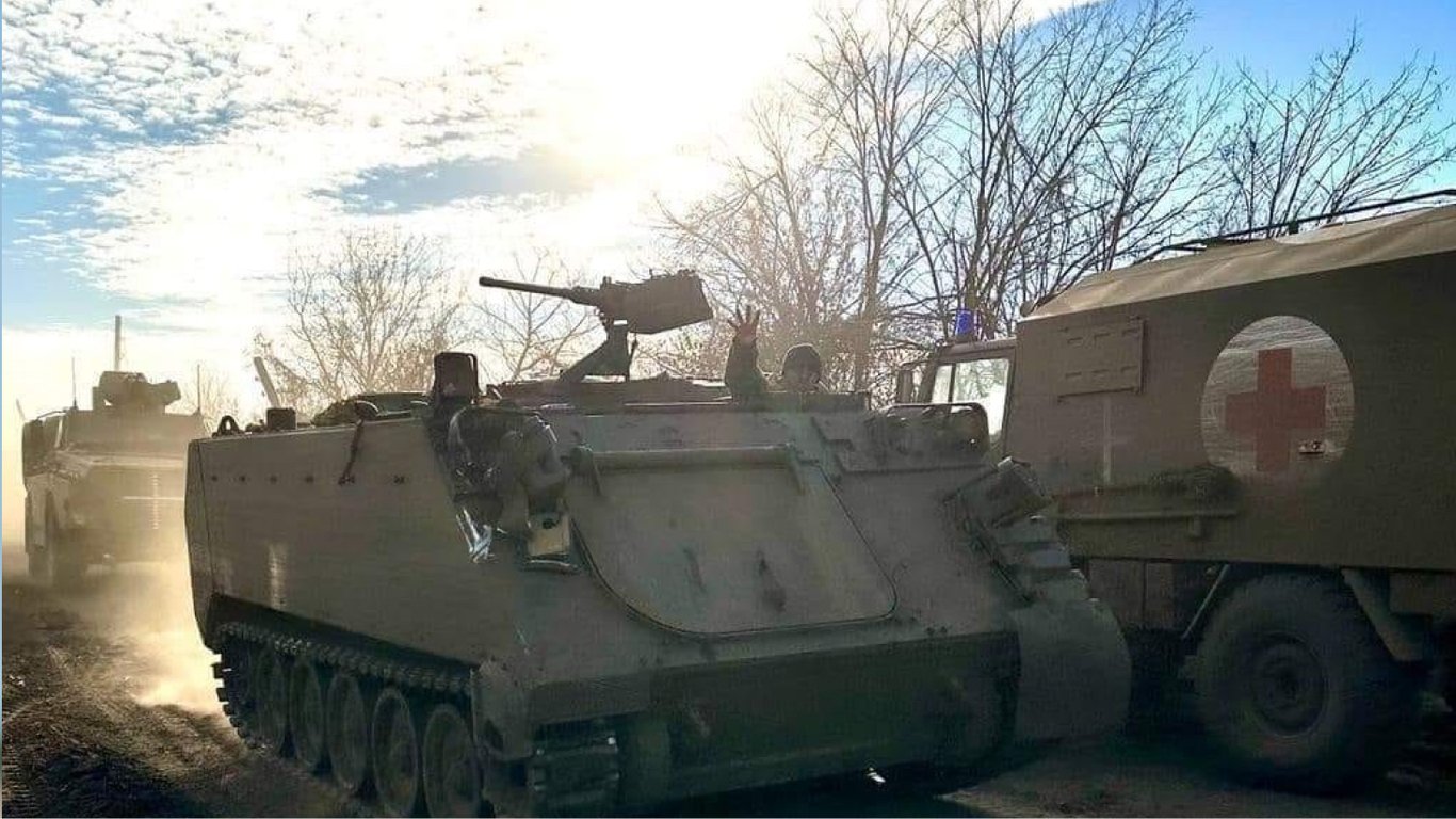 ВСУ уничтожили склады рф с боеприпасами в Луганской области и артиллерию в Каховке