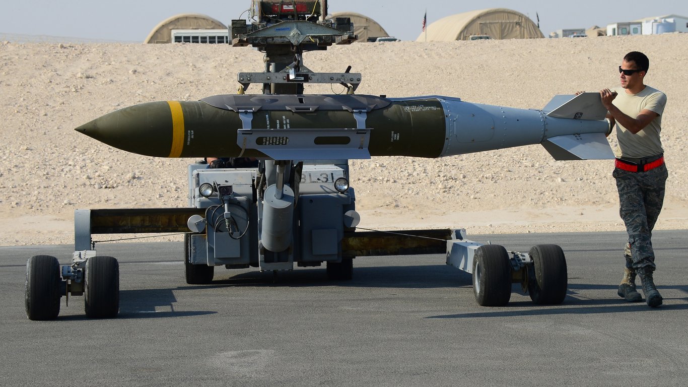США планують передати Україні комплекти розумних бомб