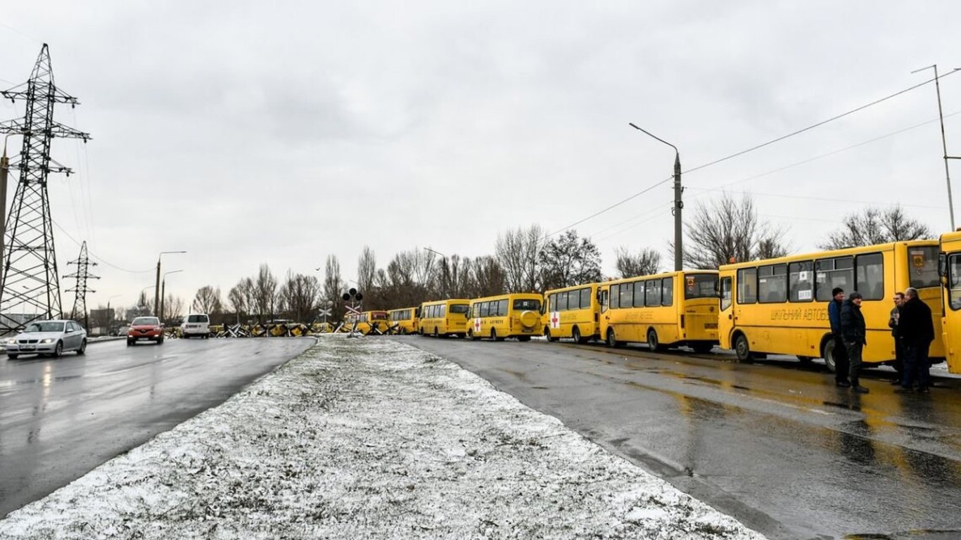 На Київщині окупанти розстріляли колону жінок та дітей - є загиблі