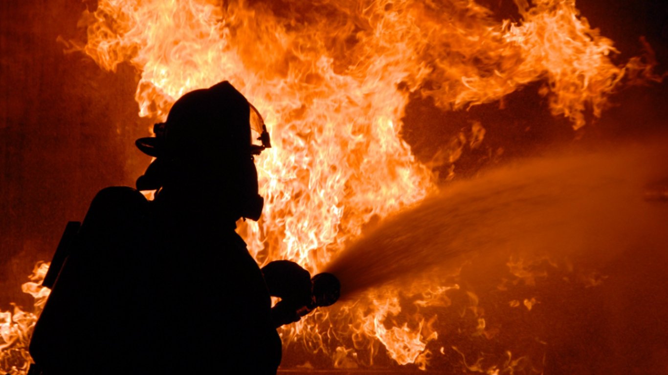 Пожар в Киеве - в центре столицы хозяин погиб в своей квартире