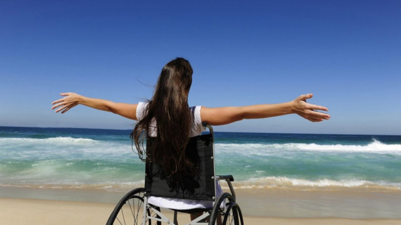 Пляж "Лузановка" в Одессе сделают доступным для инвалидов