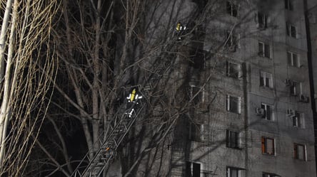 В Одесі під час пожежі в багатоповерхівці евакуювали 40 осіб - 285x160
