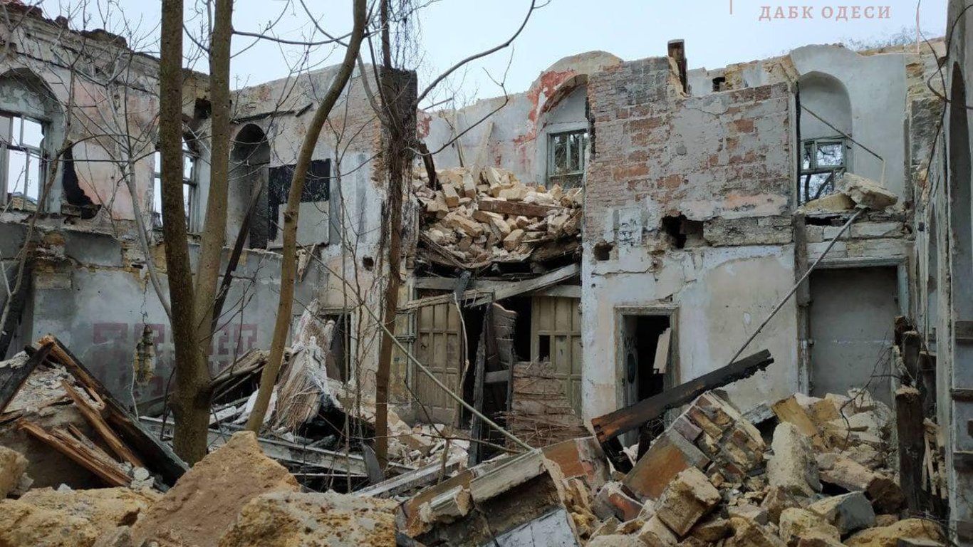 В Одессе незаконно уничтожили здание старинной синагоги