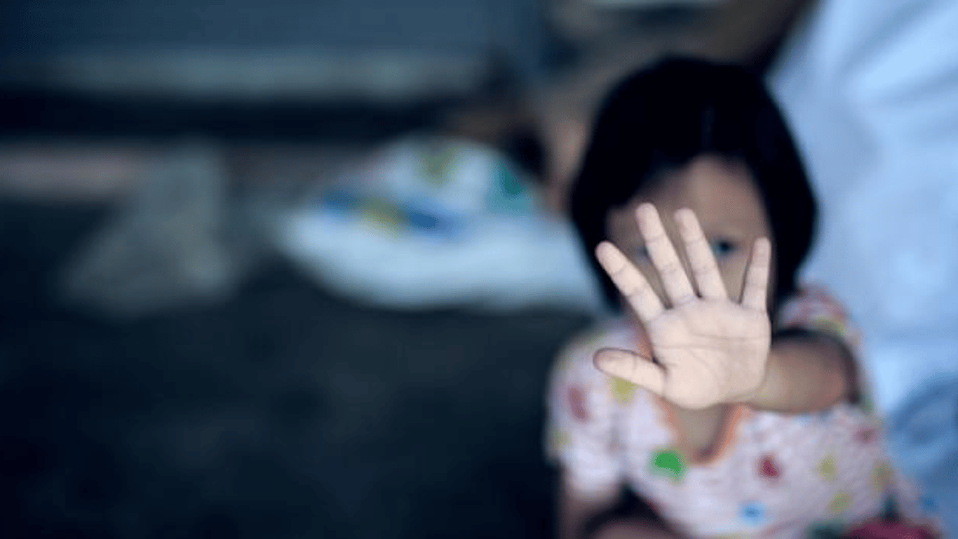 В Одессе задержали отчима за насилование 7-летней девочки