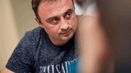 Били водночас четверо: з'явилося відео побиття колишнього депутата в Одеській області - 285x160