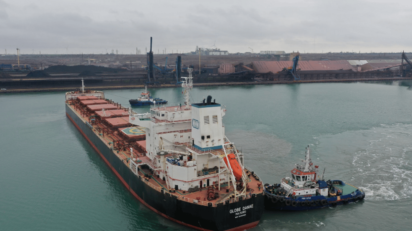 В порт Южный прибыло второе судно с углем из США - новости Одессы