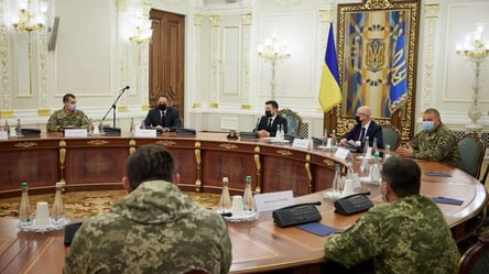 Зеленський підписав указ про підвищення мінімальної зарплати військовослужбовцям - 285x160