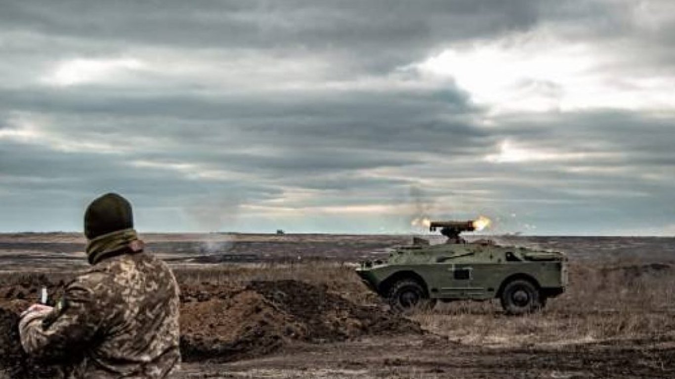 У зоні ООС бойовики тричі обстріляли українські позиції