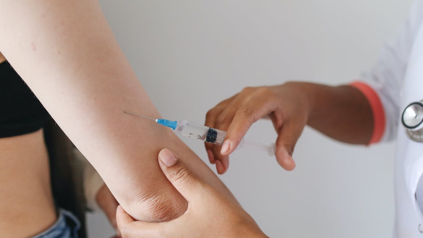 Вакцинация от COVID-19 в Одессе — адреса пунктов прививок