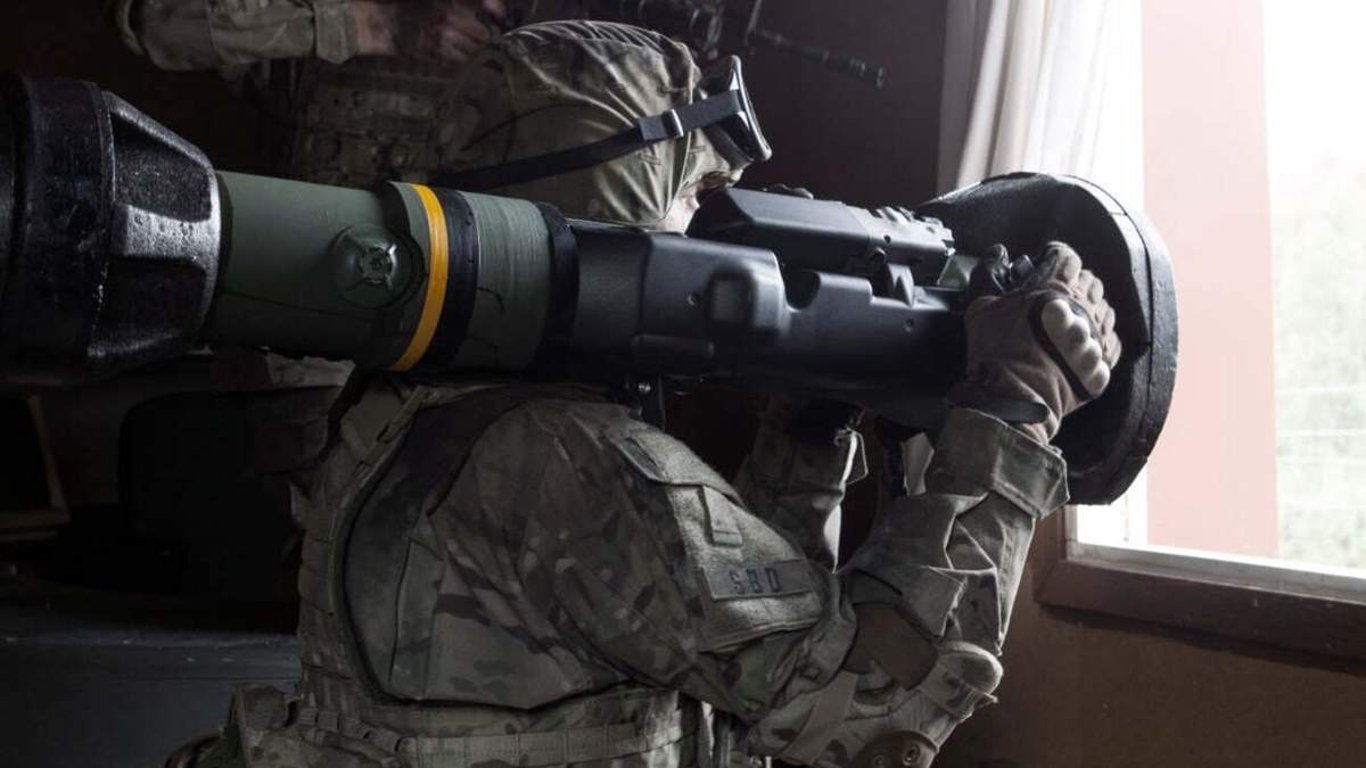 Британія передала Україні найкращі протитанкові установки NLAW, – Бутусов