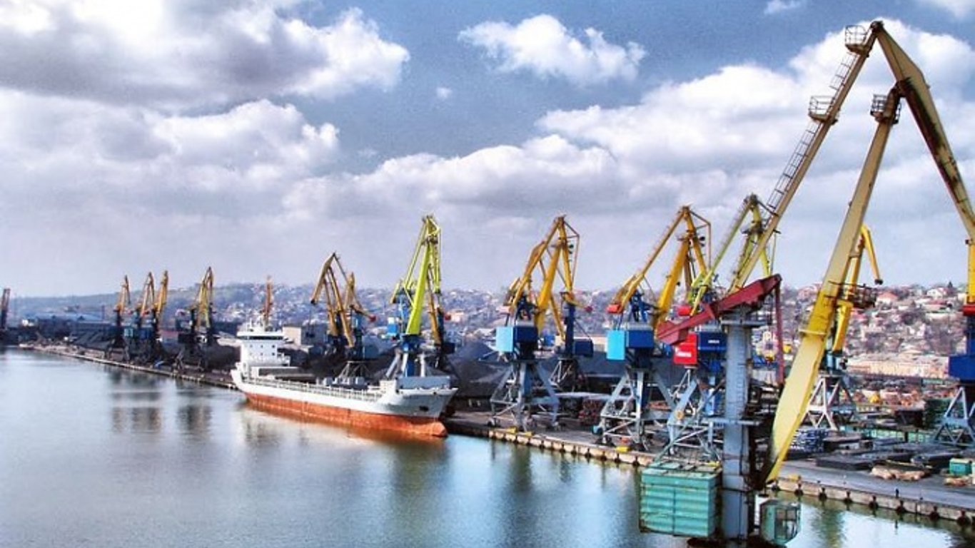 Британія закриває свої порти для російських суден
