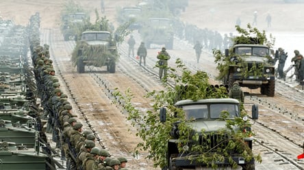 Білорусь заявила про постійну бойову готовність армії та нову "загрозу" для України - 285x160