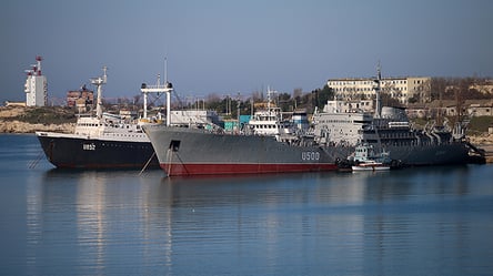 "Фейкова заява ФСБ": в штабі ООС відповіли на інформацію щодо корабля "Донбас" - 285x160