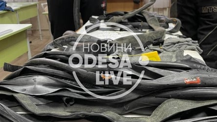 В Одесі волонтери виготовляють кровоспинні турнікети з велокамер. Фото, відео - 285x160