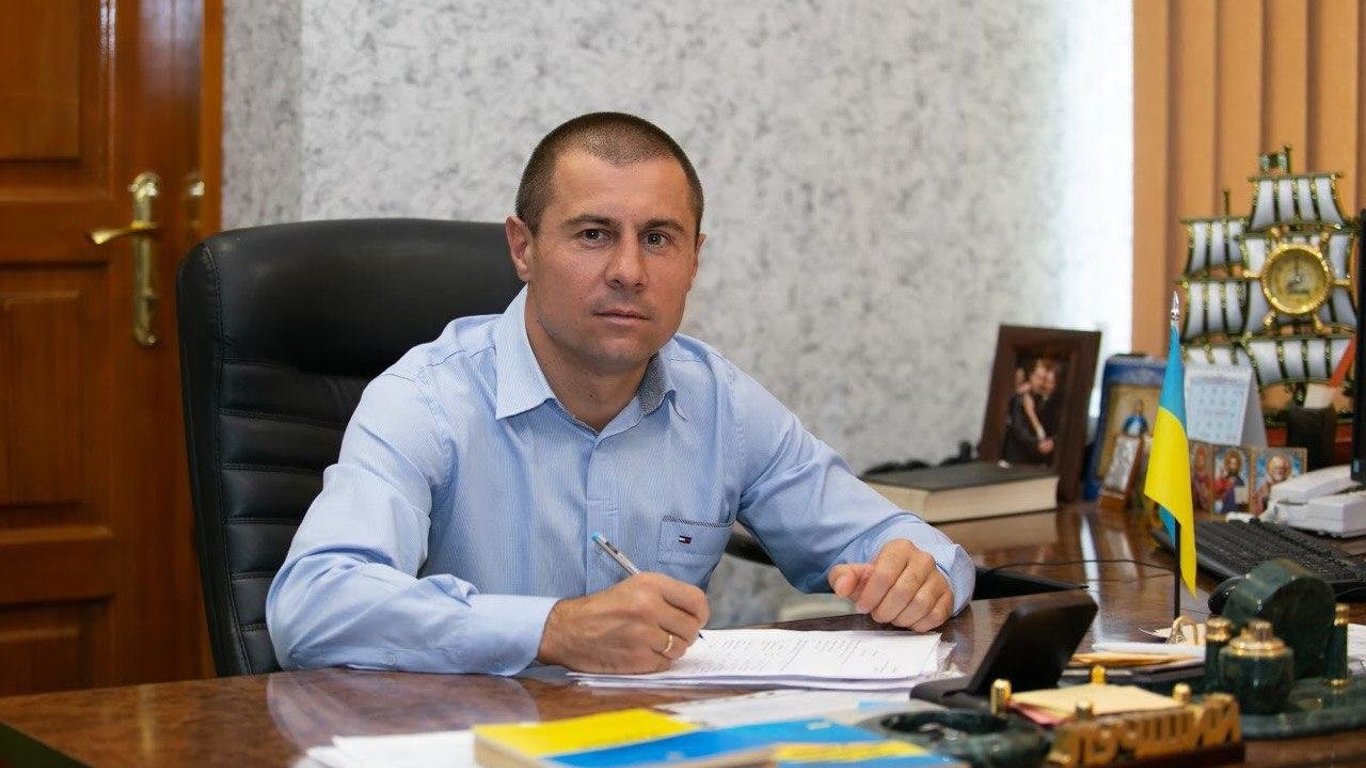 Мэр города под Харьковом купил 5 га земли за 33,5 тыс грн