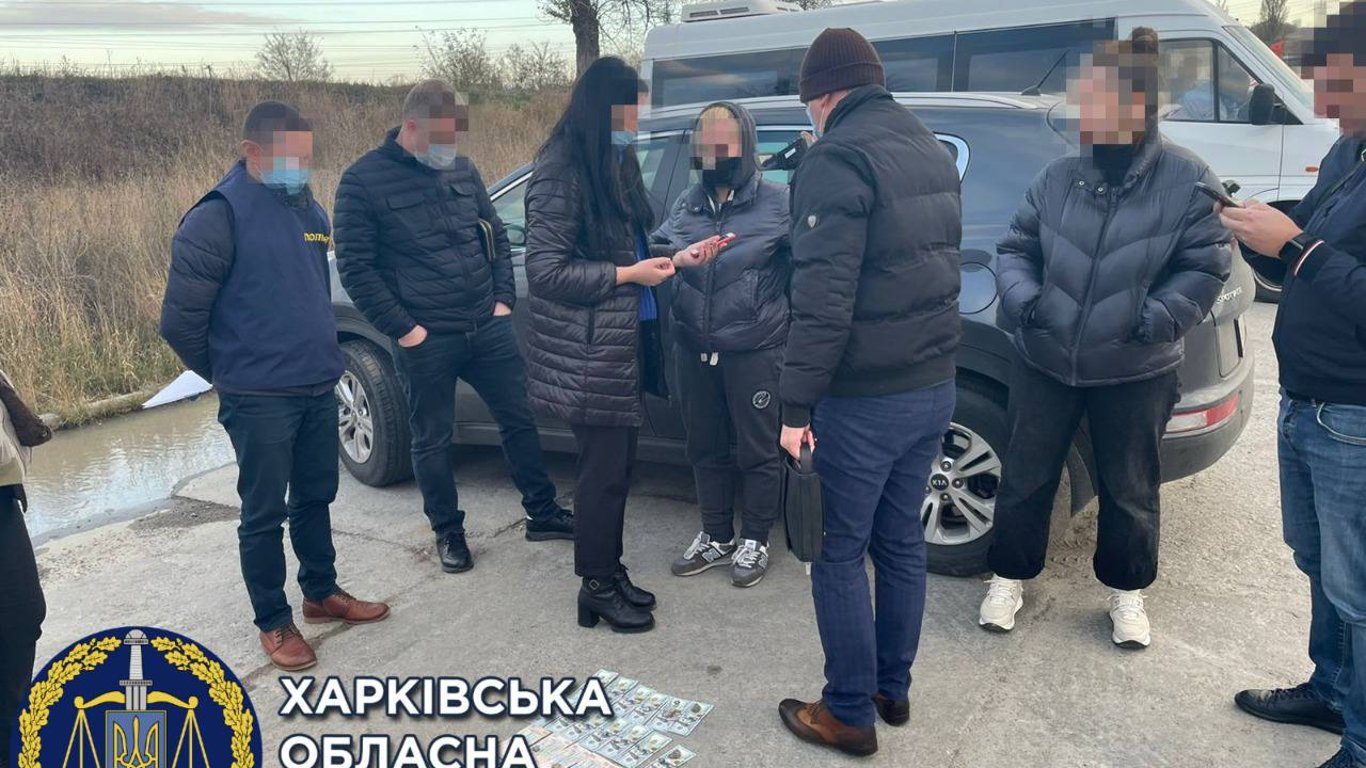 В Харькове руководительница коммунального предприятия попалась на взятке