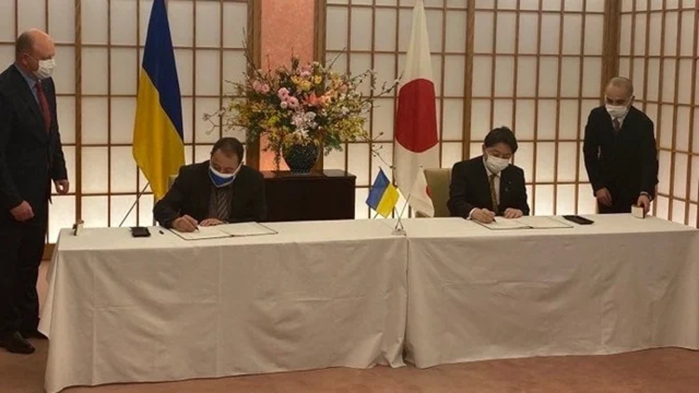 Япония впервые в истории предоставит помощь для украинской армии