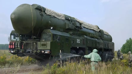 росія випробовує ядерні ракетні установки "Ярс" - 285x160