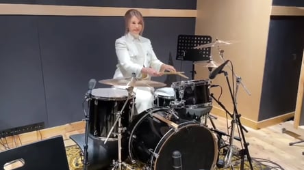 Юлия Тимошенко показала мастер-класс игры на барабанах. Видео - 285x160
