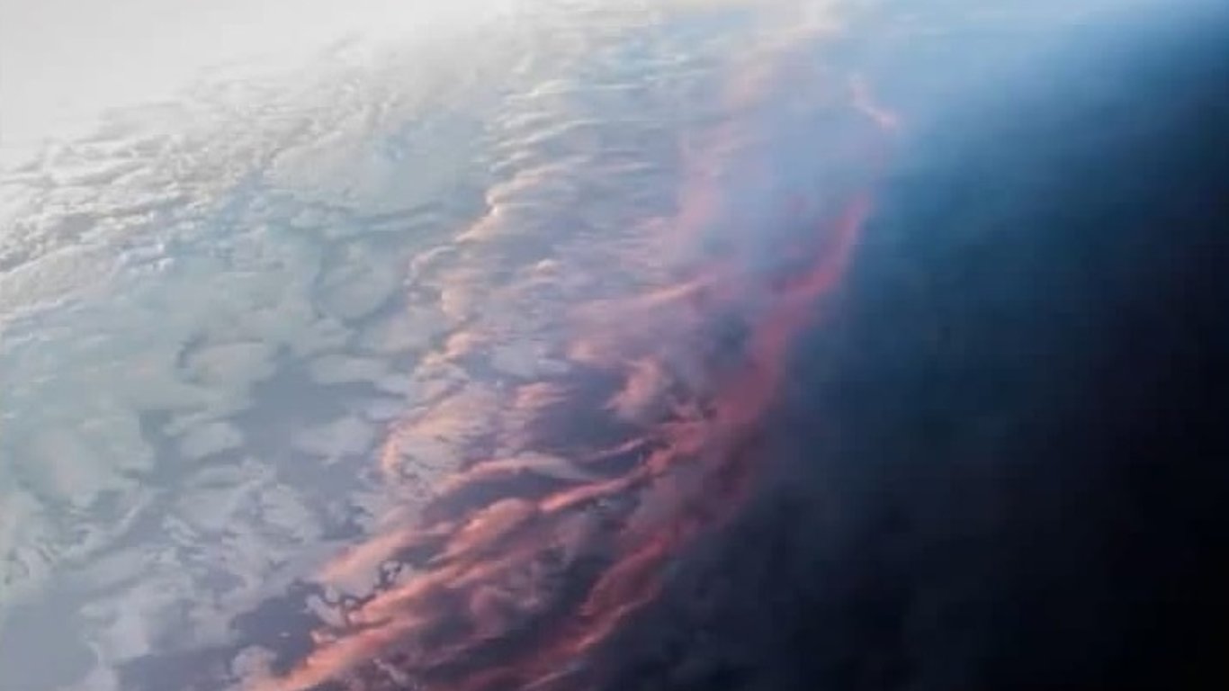 Як виглядає захід сонця з космосу - подробиці - відео