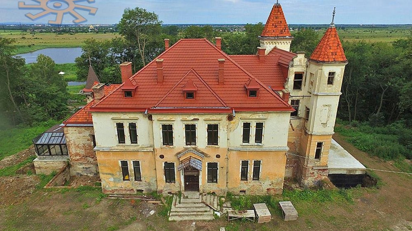 Підгорецький палац біля Стрия ремонтують приватні підприємці