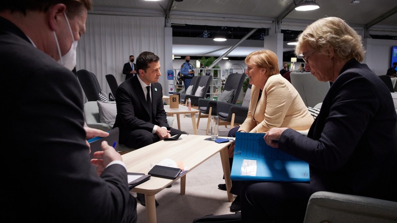 Зеленський зустрівся з Меркель у Глазго - що обговорили