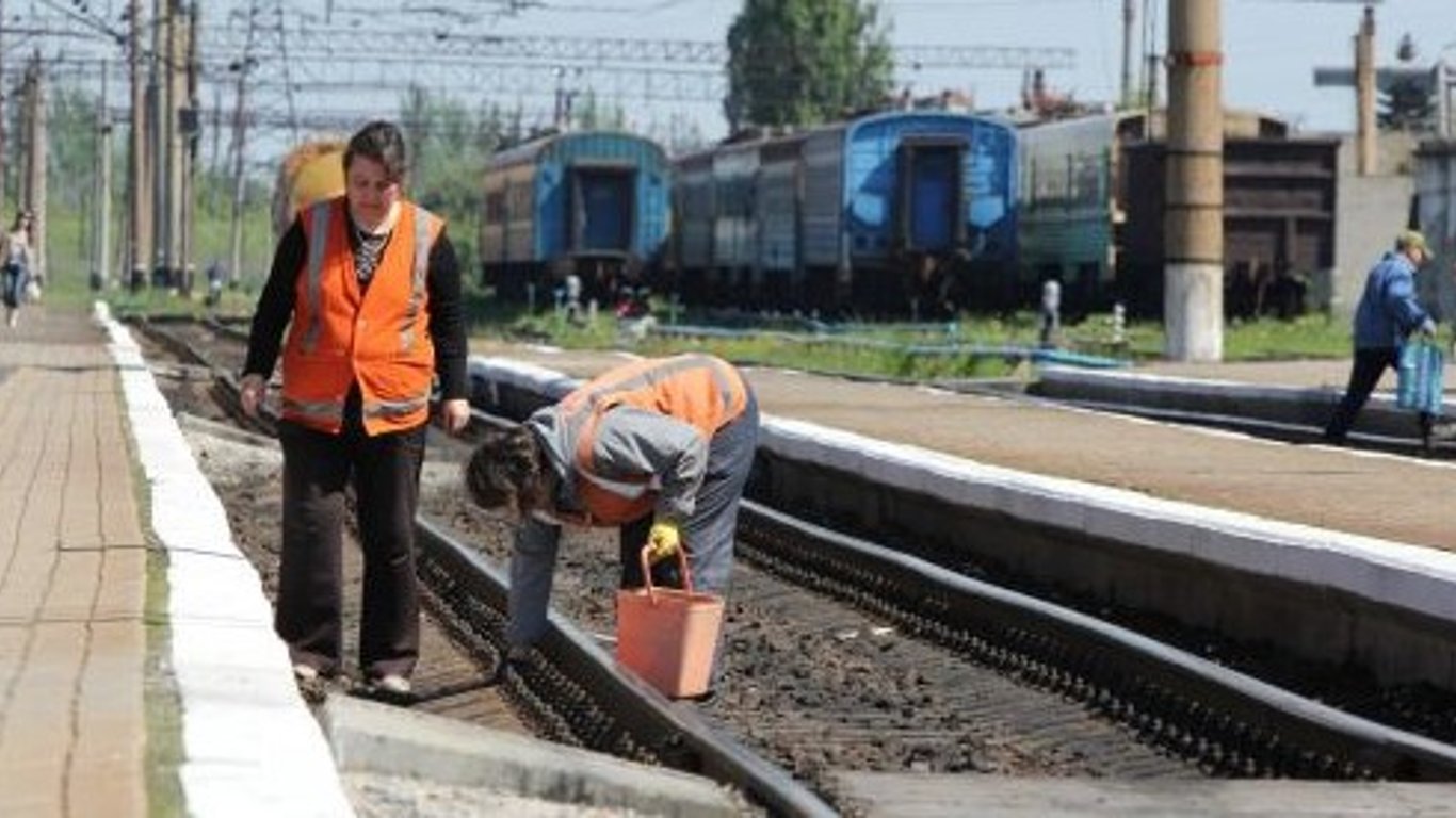 Працівники Укрзалізниці отримали поїзд для проживання та харчування під час роботи (фото)