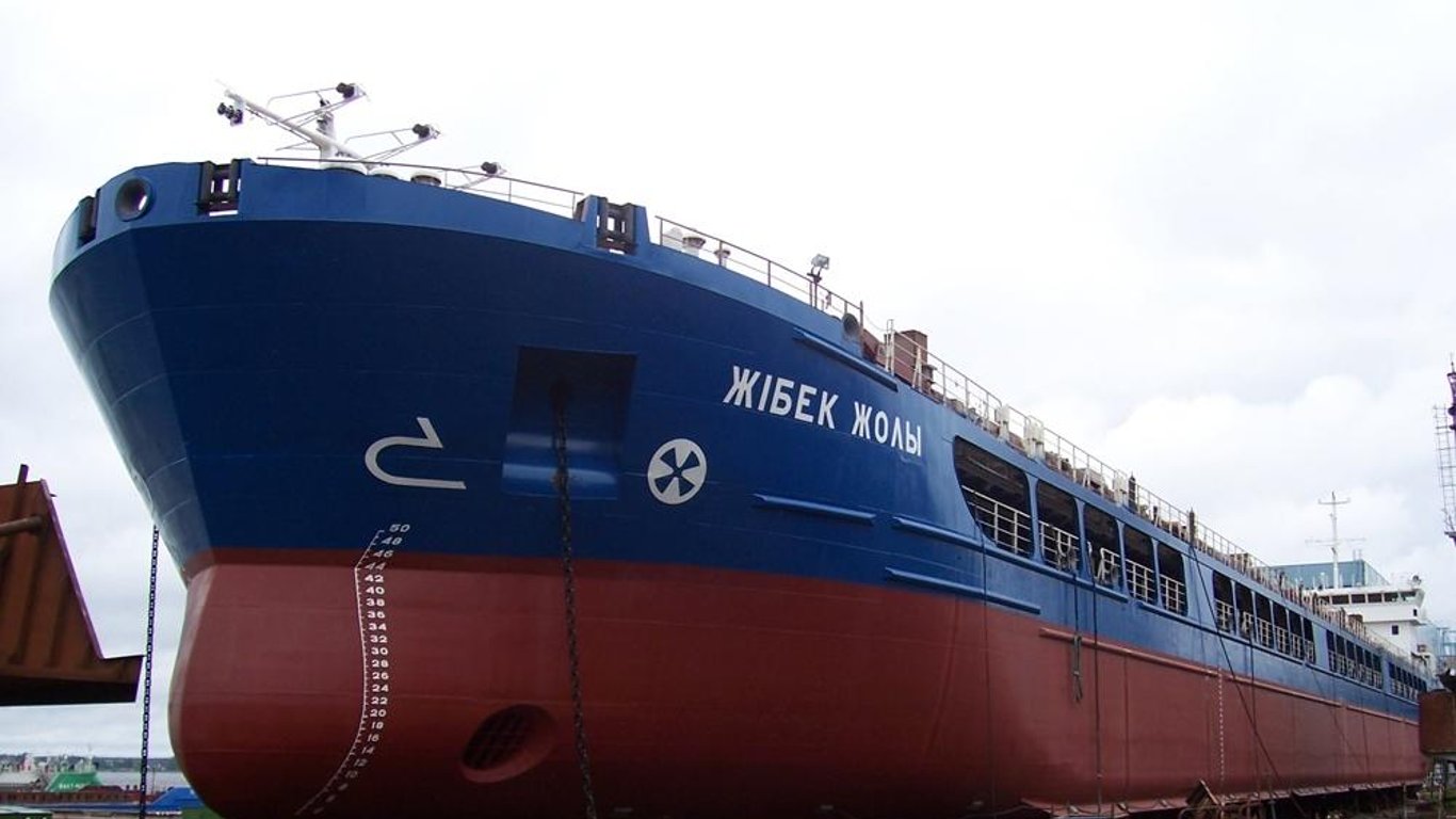 Туреччина відпустила російське судно з українським зерном - МЗС викликало посла