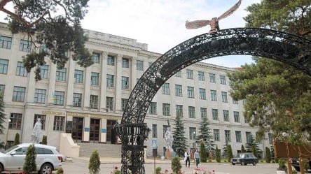 Харківська зооветакадемія переплатила 125 тис. гривень за поставку нафти - 285x160