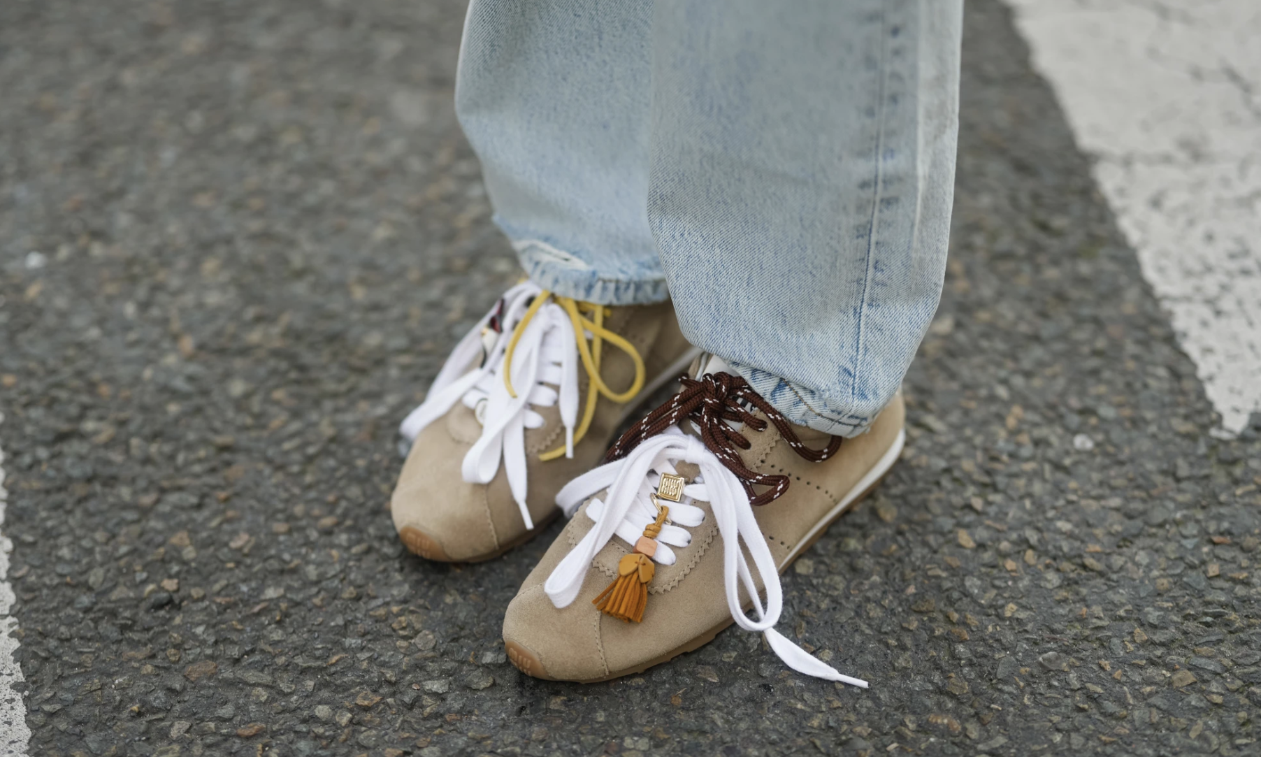 Є простий спосіб зробити взуття більш ефектним