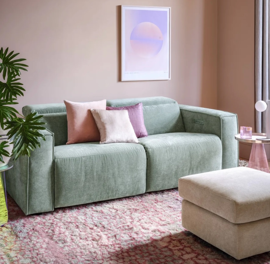 The Biggest Sofa Styles You'll See Everywhere in 2025