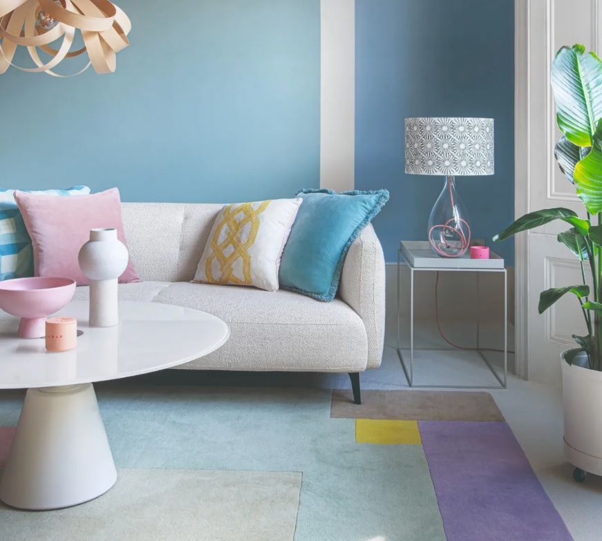 The Biggest Sofa Styles You'll See Everywhere in 2025