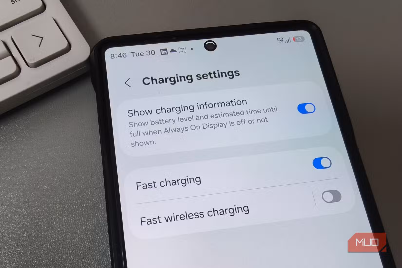 Быстрая зарядка на смартфоне Samsung