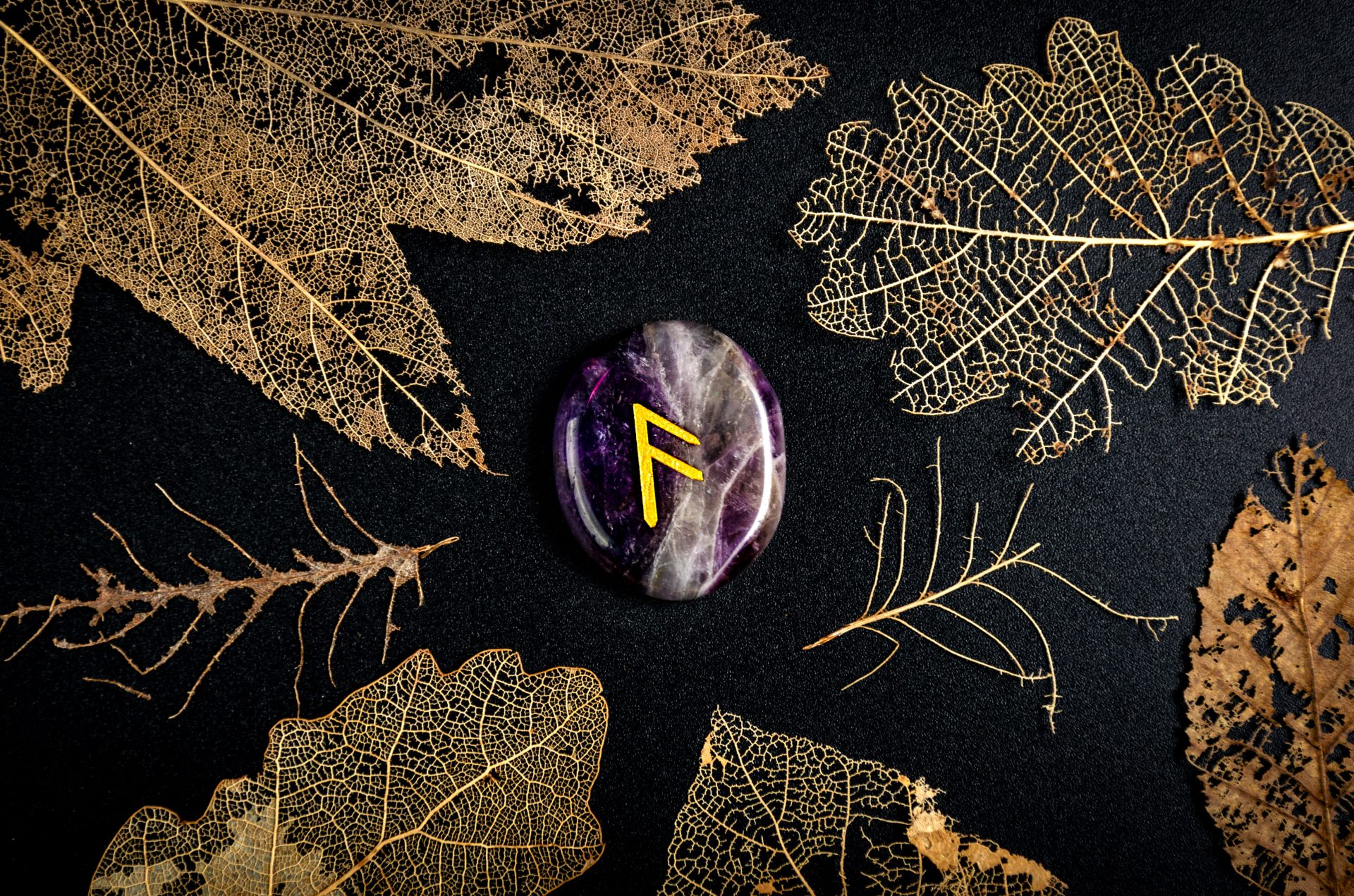 Рунічний гороскоп на серпень 2025 — Близнюки